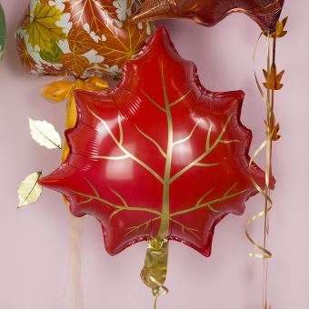 Фольгированный шар "Кленовый лист. Красный" 21920